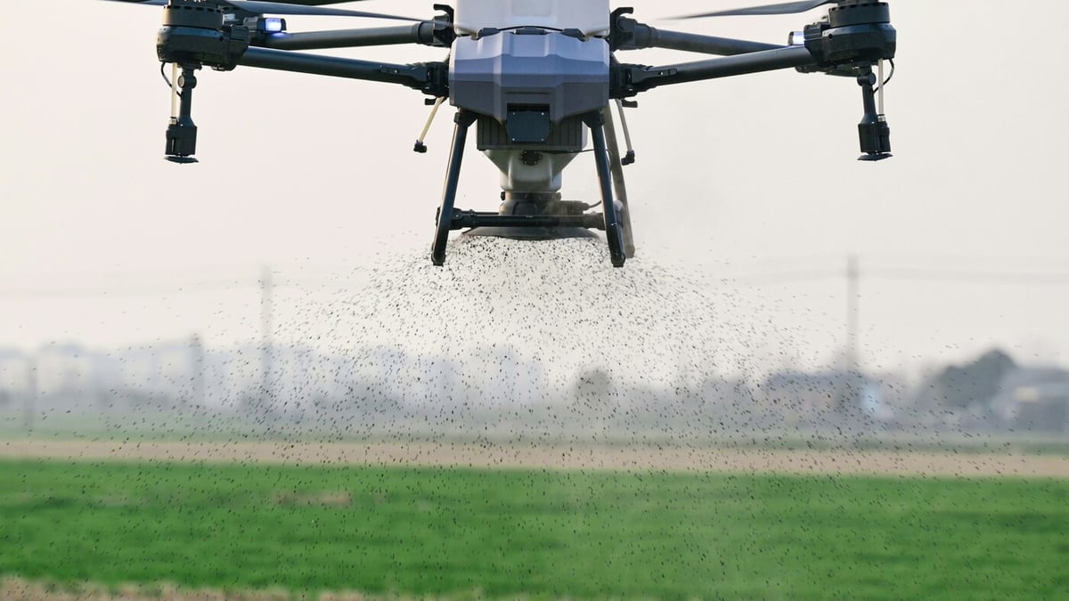 Drone - Granulátum szórás drónnal